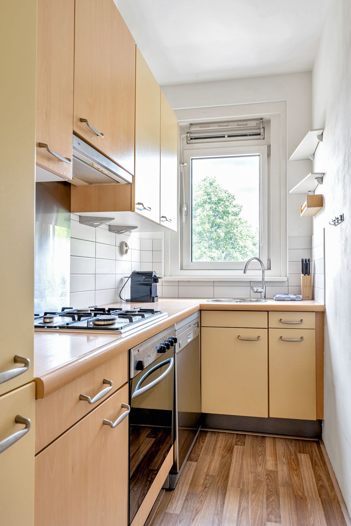 Photo 34 of Statenweg 15-C