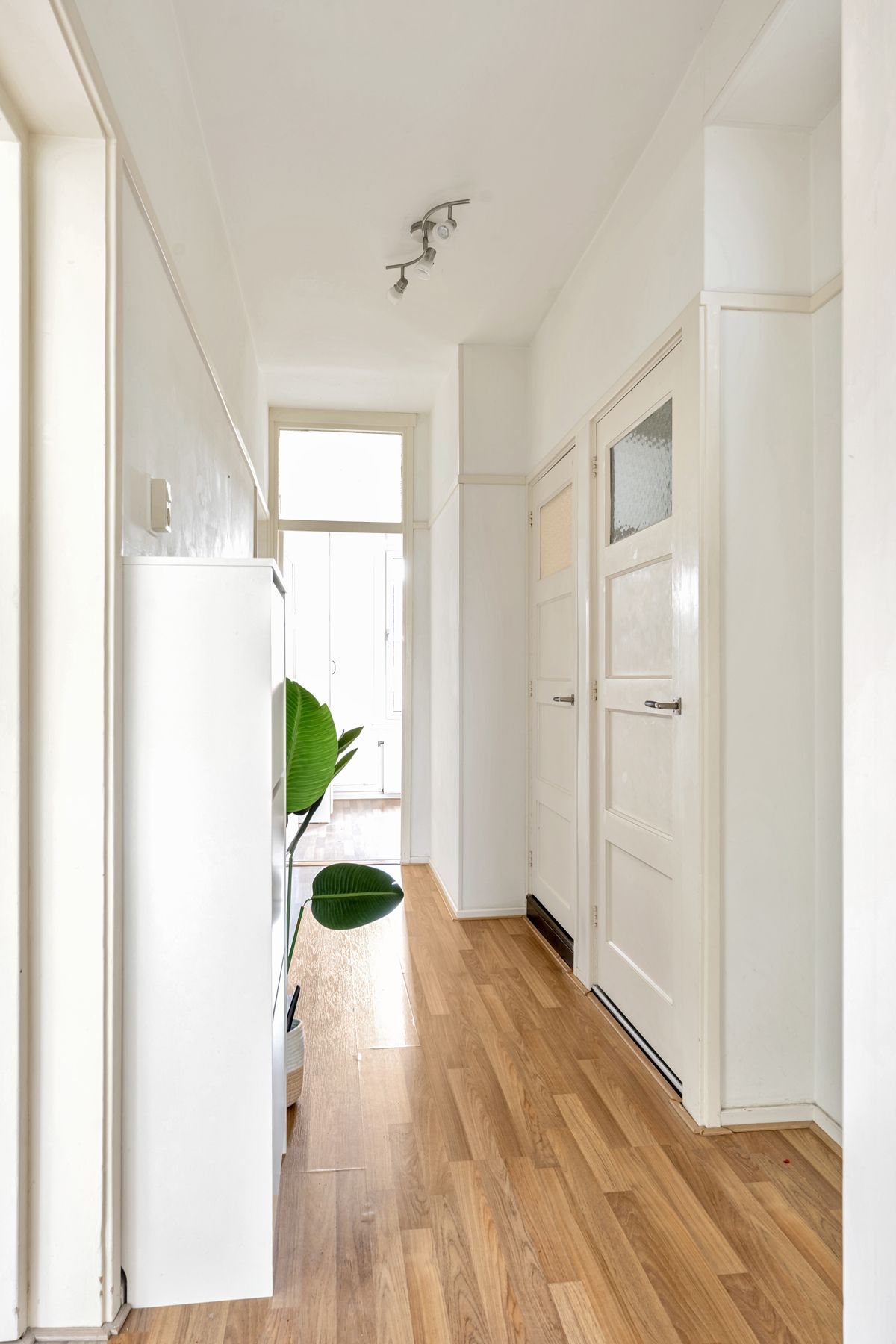 Photo 36 of Statenweg 15-C