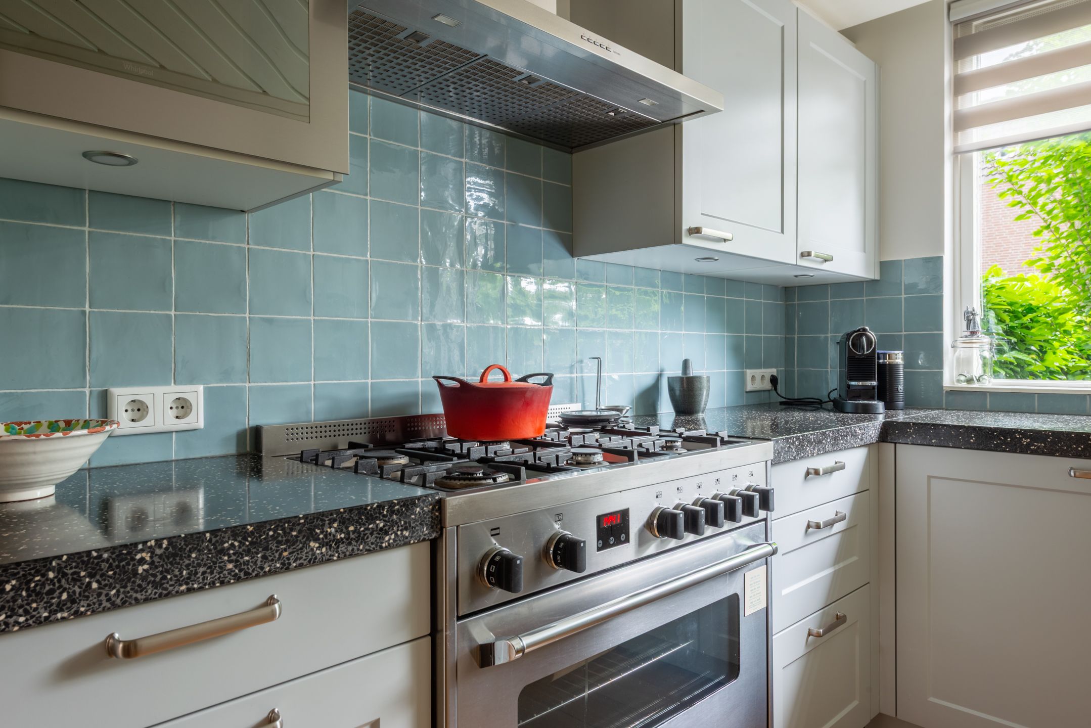 Photo 3 of Bloesem 12-A