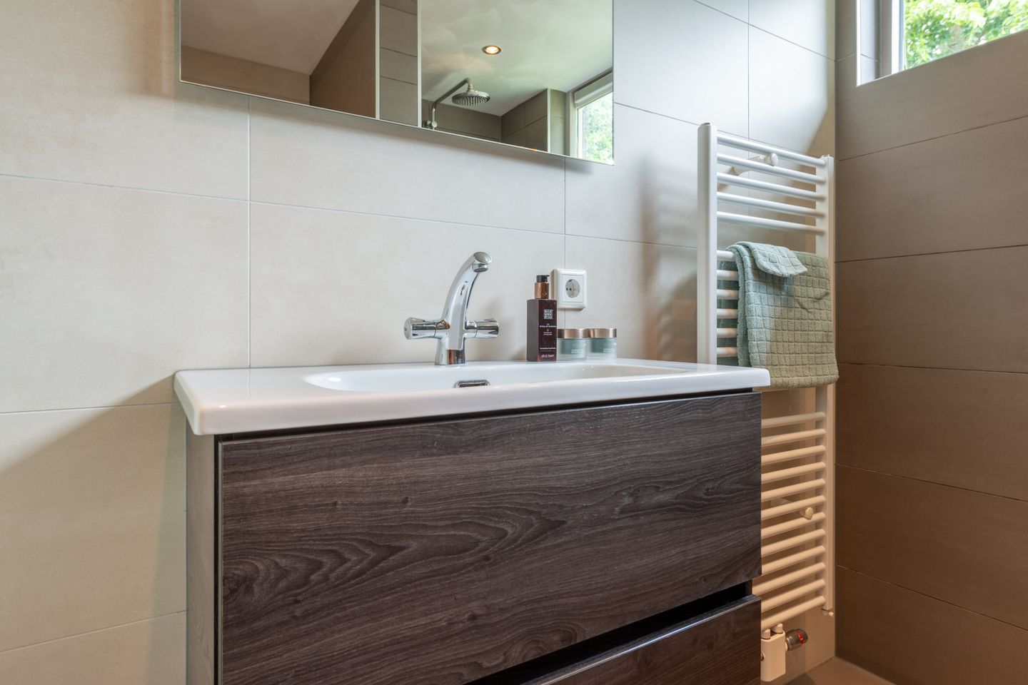 Photo 19 of Bloesem 12-A