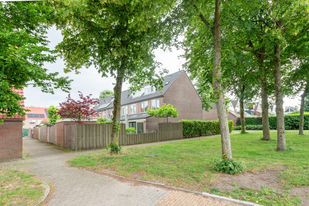 Photo 32 of Bloesem 12-A