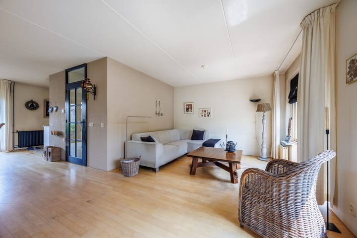 Foto 3 van Middelweg 56