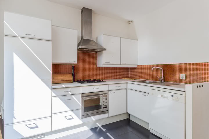 Photo 11 of Roghorst 143