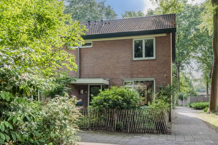 Photo 40 of Roghorst 143