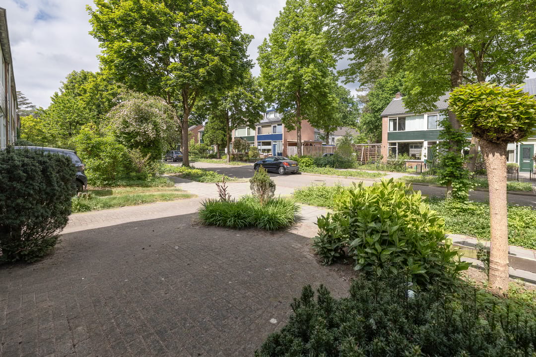 Foto 37 van de Ruyterlaan 7