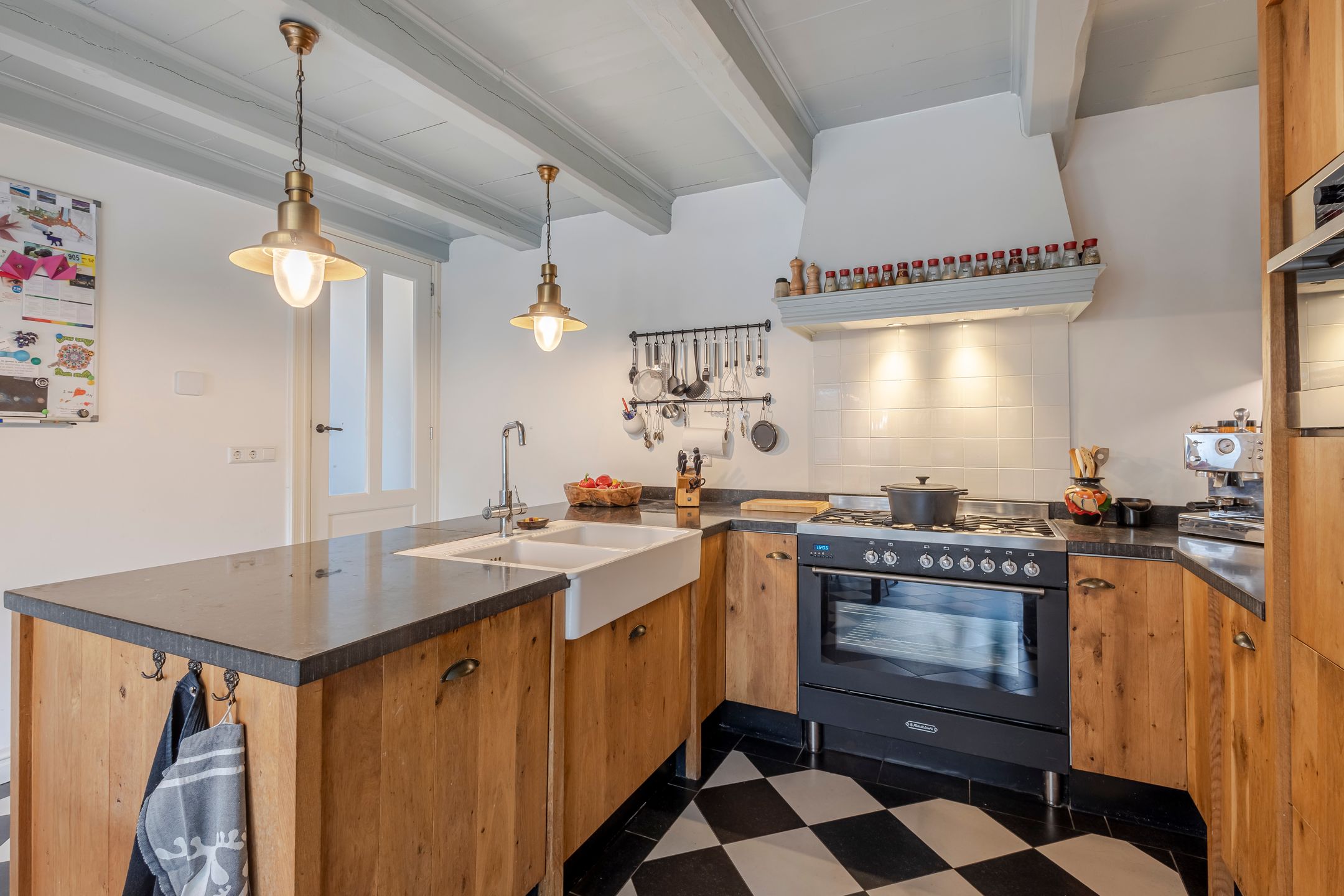 Foto 18 van Damseweg 101