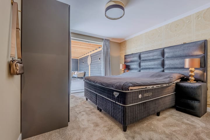 Photo 31 of Hendrik Radijsstraat 6