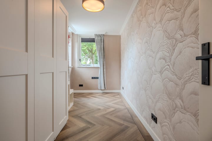 Photo 35 of Hendrik Radijsstraat 6