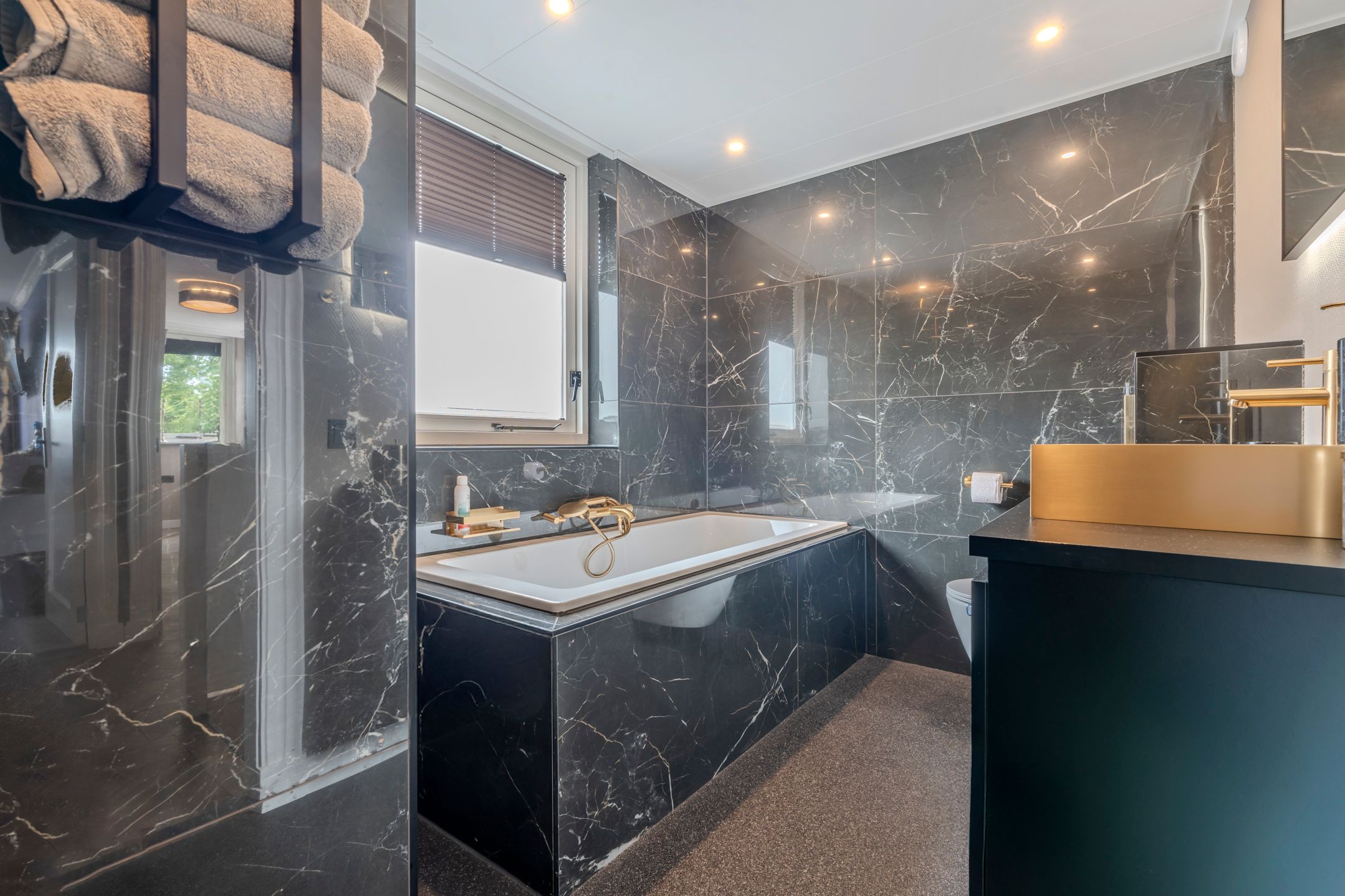 Foto 42 van Hendrik Radijsstraat 6