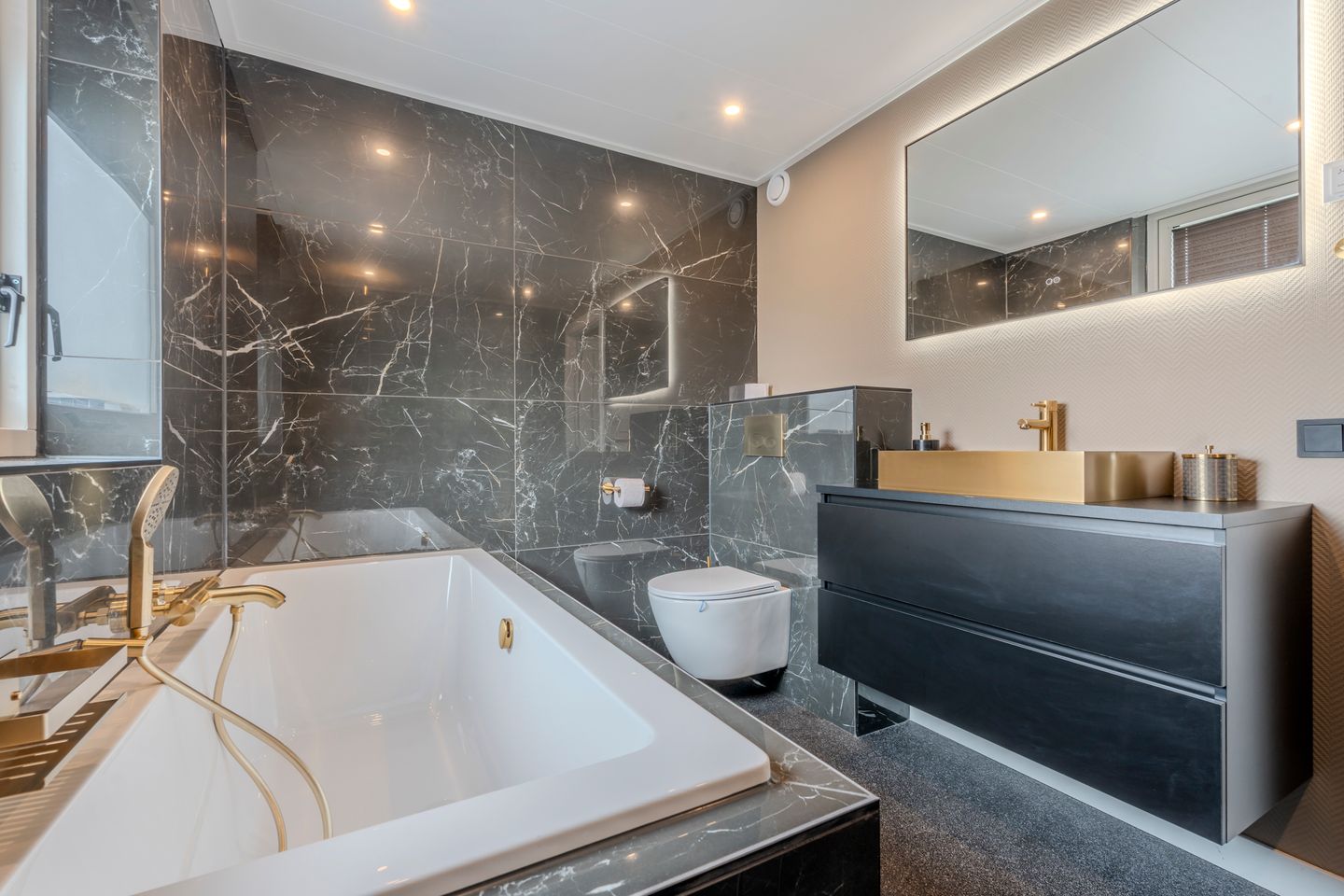 Foto 49 van Hendrik Radijsstraat 6