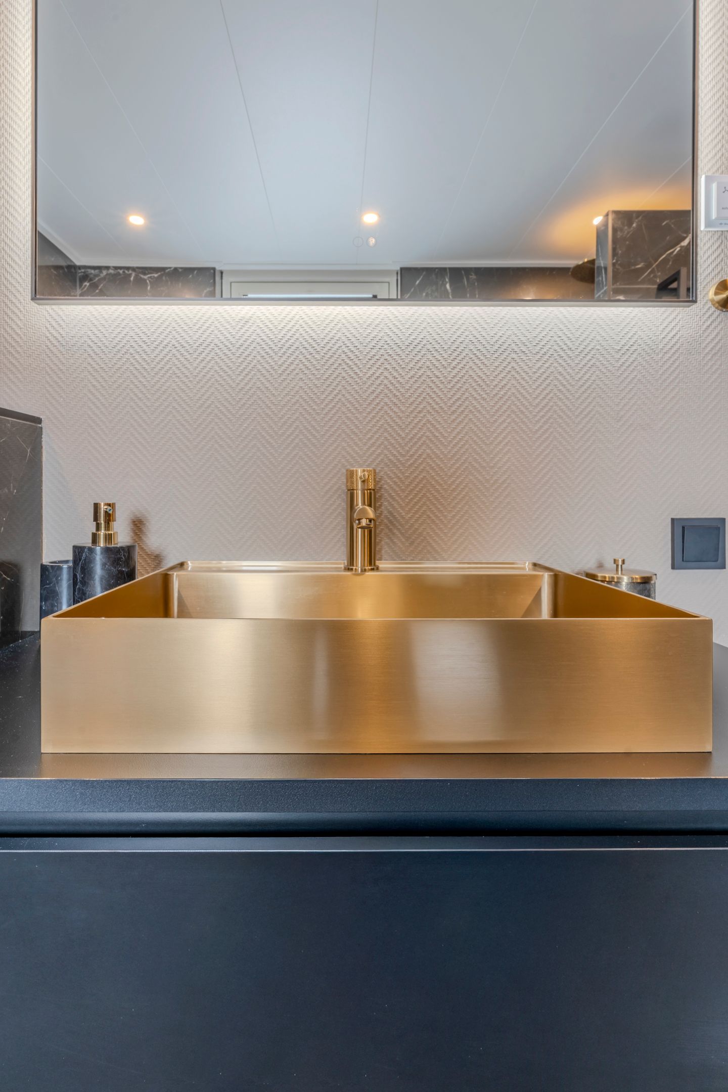 Foto 50 van Hendrik Radijsstraat 6