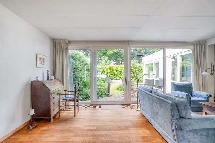 Foto 15 van Mahonialaan 10