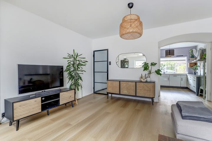 Foto 9 van Barkasstraat 55