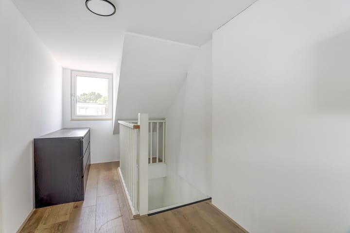 Foto 30 van Barkasstraat 55