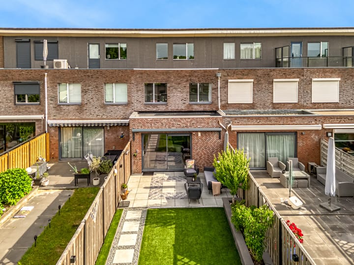 Photo 3 of Zevenblad 72