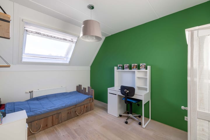 Photo 31 of Aambeeld 6