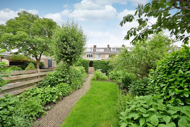 Foto 3 van Staringlaan 11