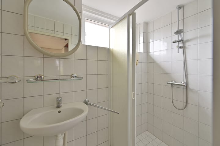 Foto 11 van Staringlaan 11