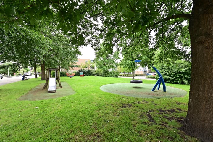 Foto 15 van Staringlaan 11