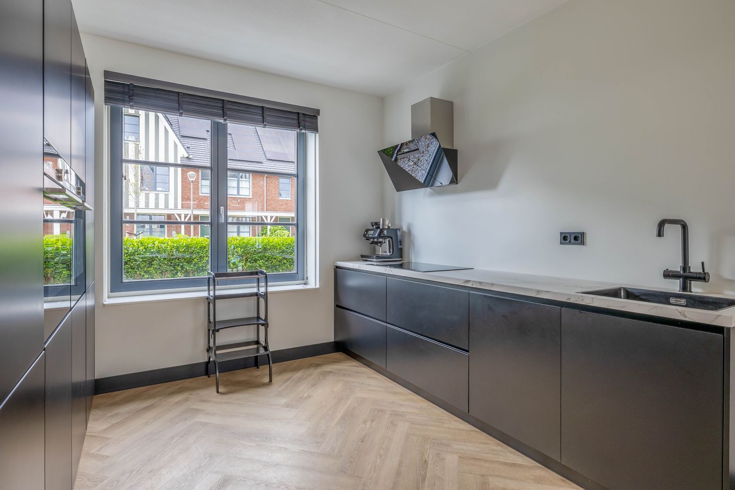 Foto 10 van Metselbij 9