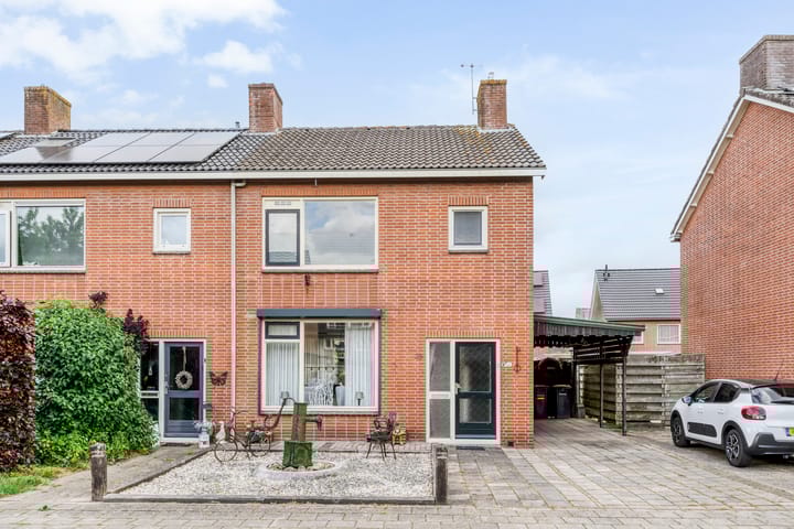 Photo 1 of Leeuwenbekstraat 29