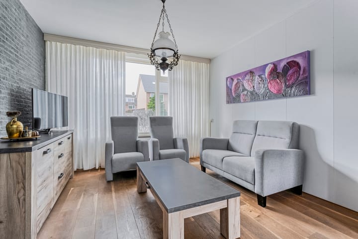 Photo 11 of Leeuwenbekstraat 29