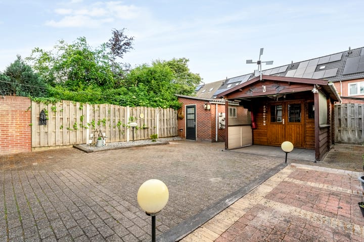 Photo 34 of Leeuwenbekstraat 29