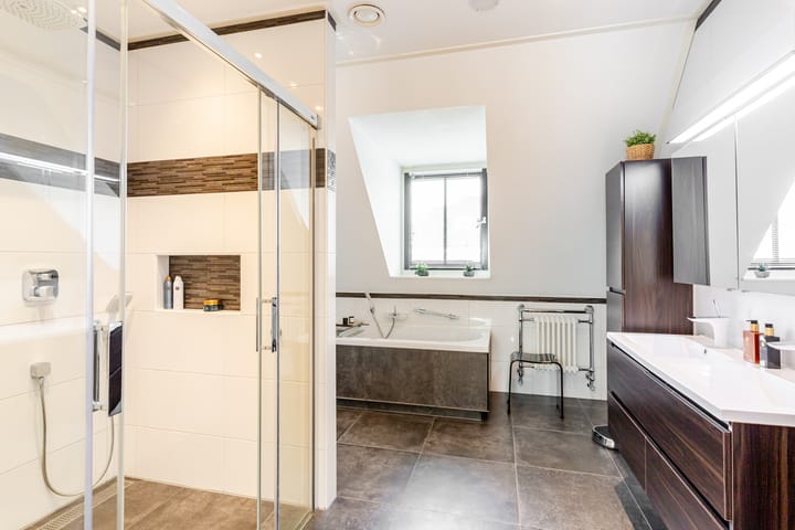 Foto 33 van Hachimanstraat 13