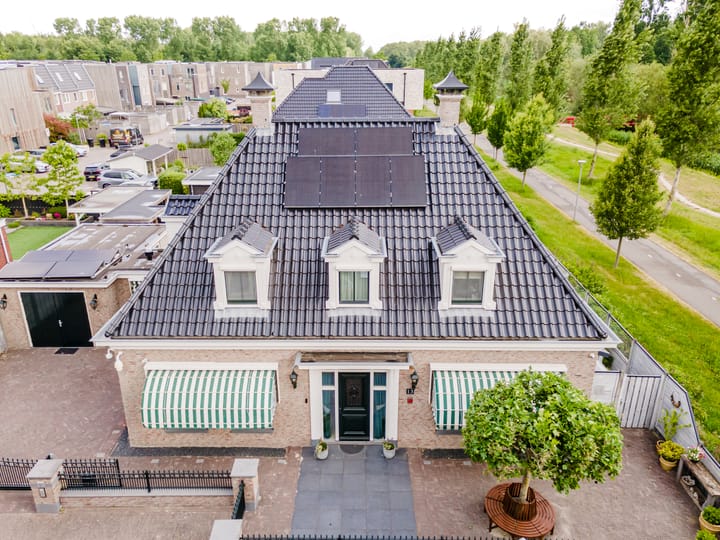 Foto 44 van Hachimanstraat 13