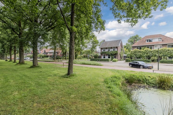 Foto 2 van Parallelweg 33