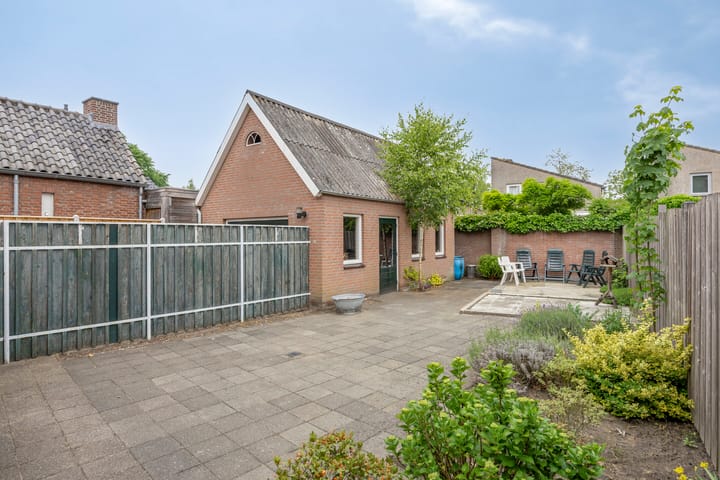 Foto 4 van Voortstraat 6