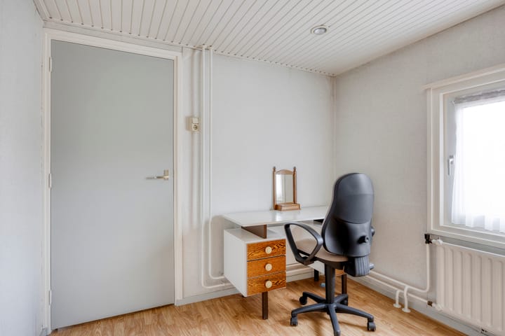 Foto 19 van Voortstraat 6