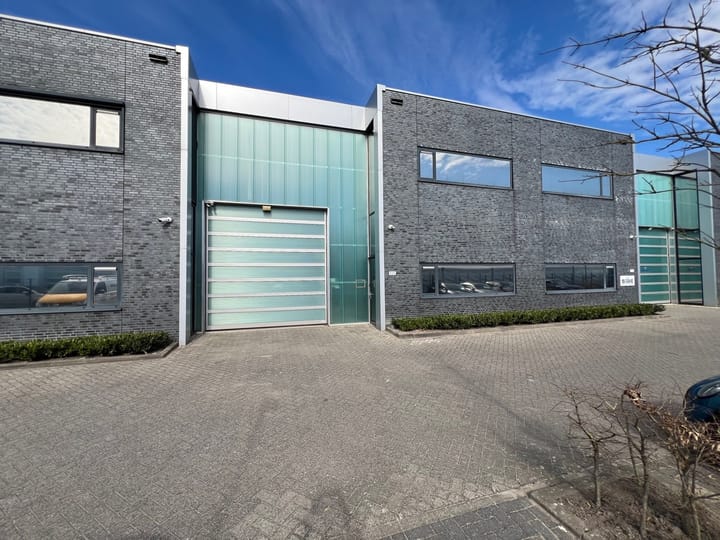 Nieuwland Parc 325, Alblasserdam