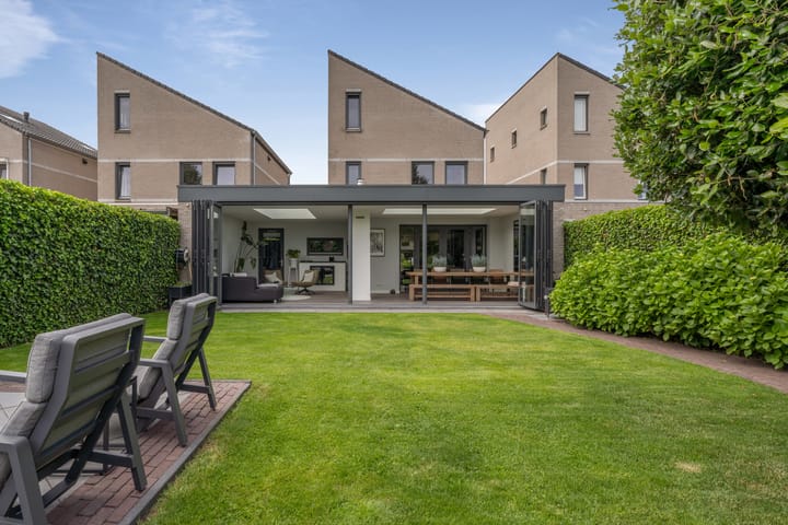 Photo 48 of Vaandrigstraat 13