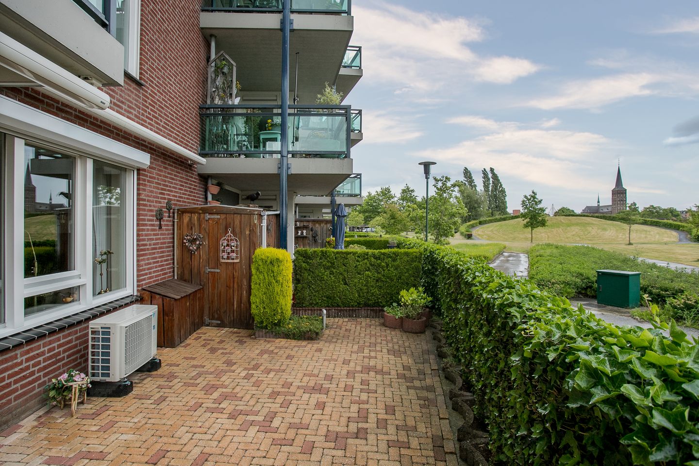 Foto 19 van Medaillon 8