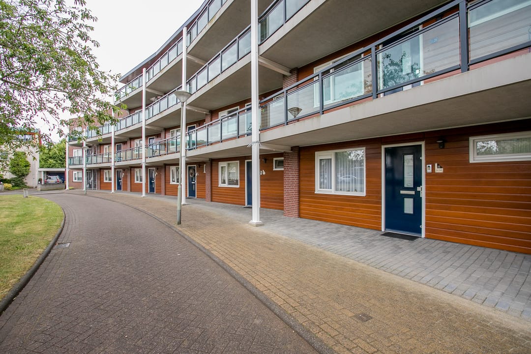 Foto 23 van Medaillon 8