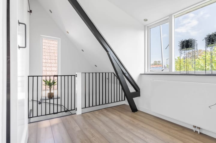 Foto 17 van Julianaweg 61