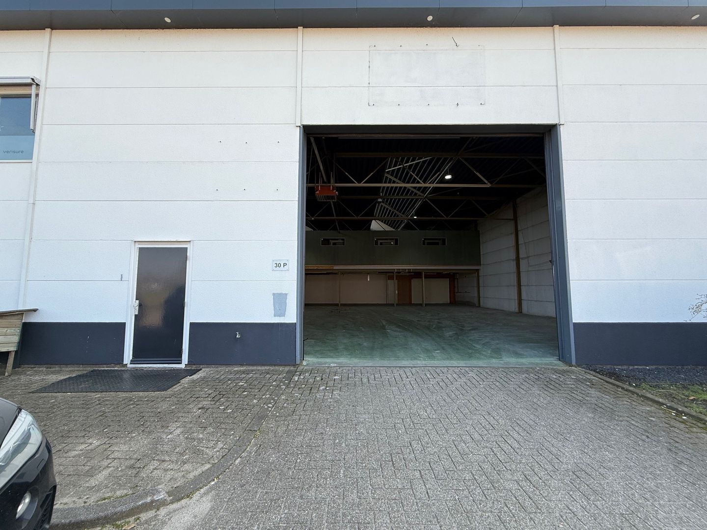View photo 3 of Industrieweg 30