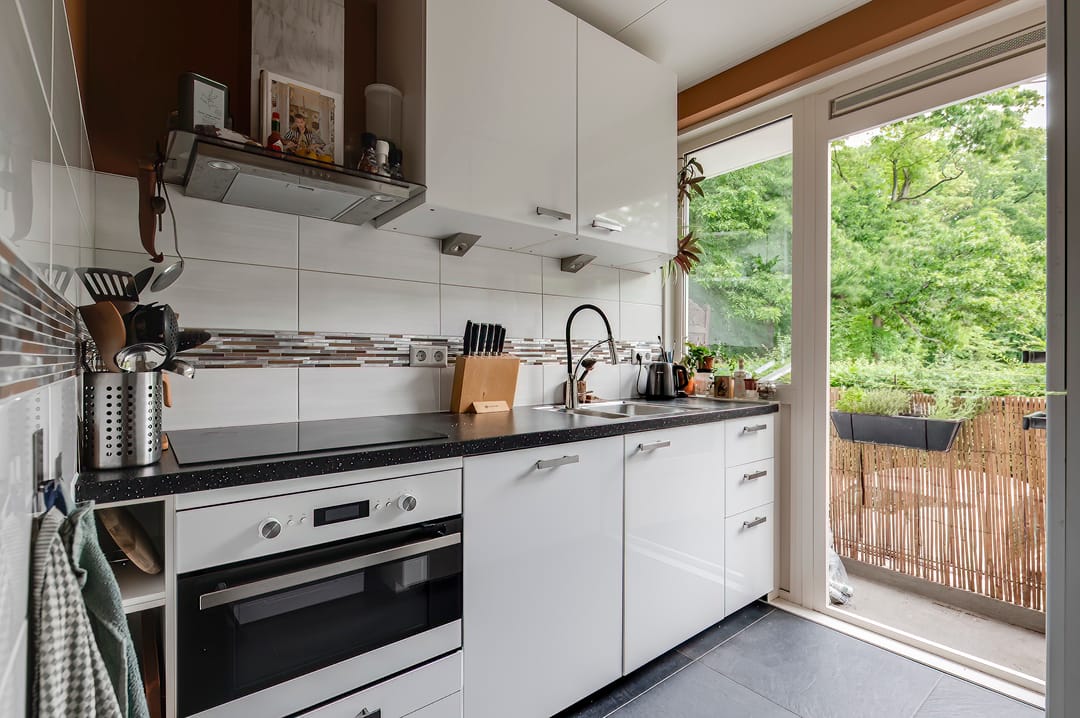 Photo 13 of Kombos 25