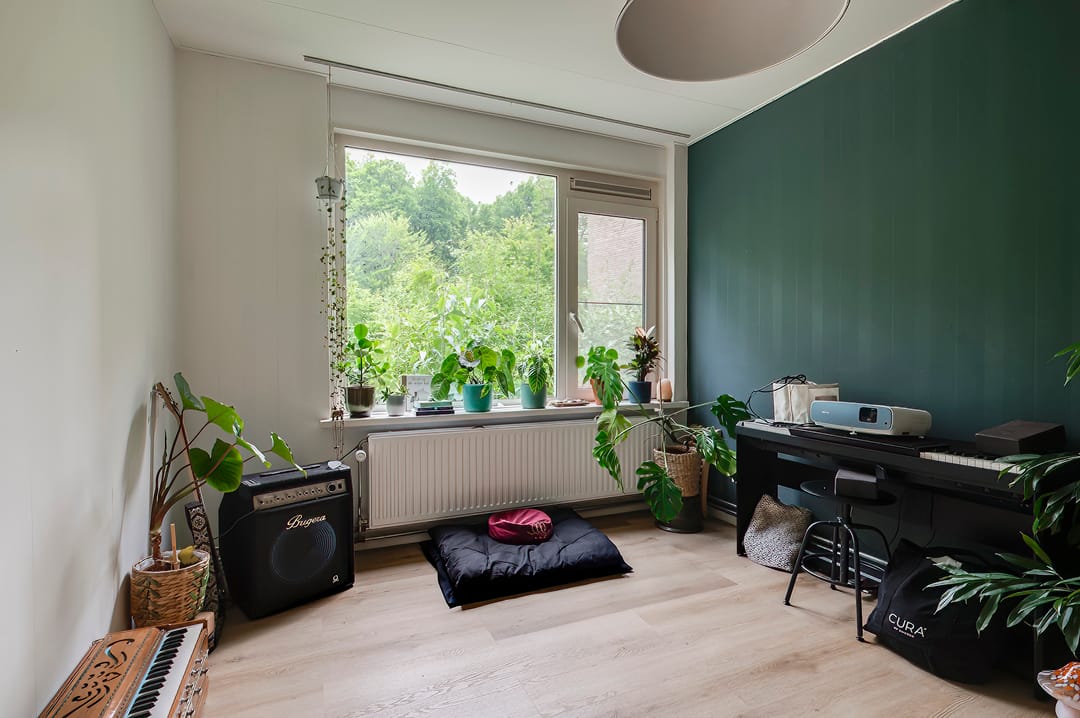 Photo 17 of Kombos 25