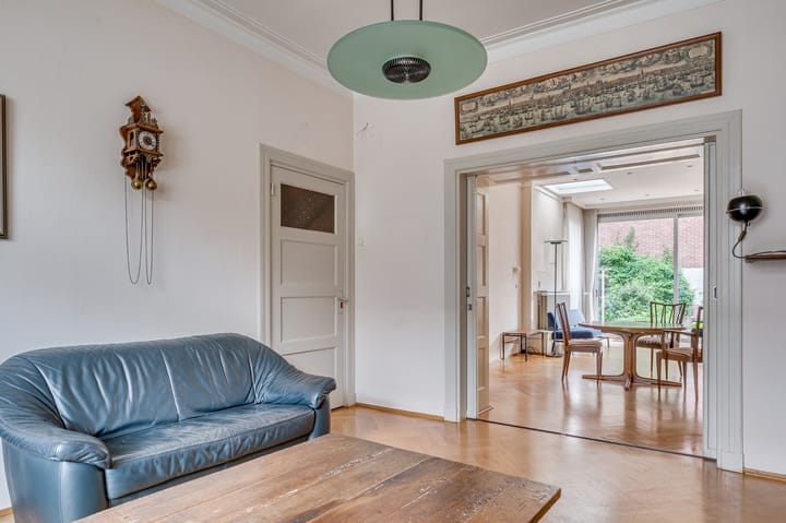 Foto 15 van van Cleefstraat 32