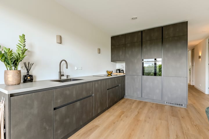 Foto 21 van Startbaan 548