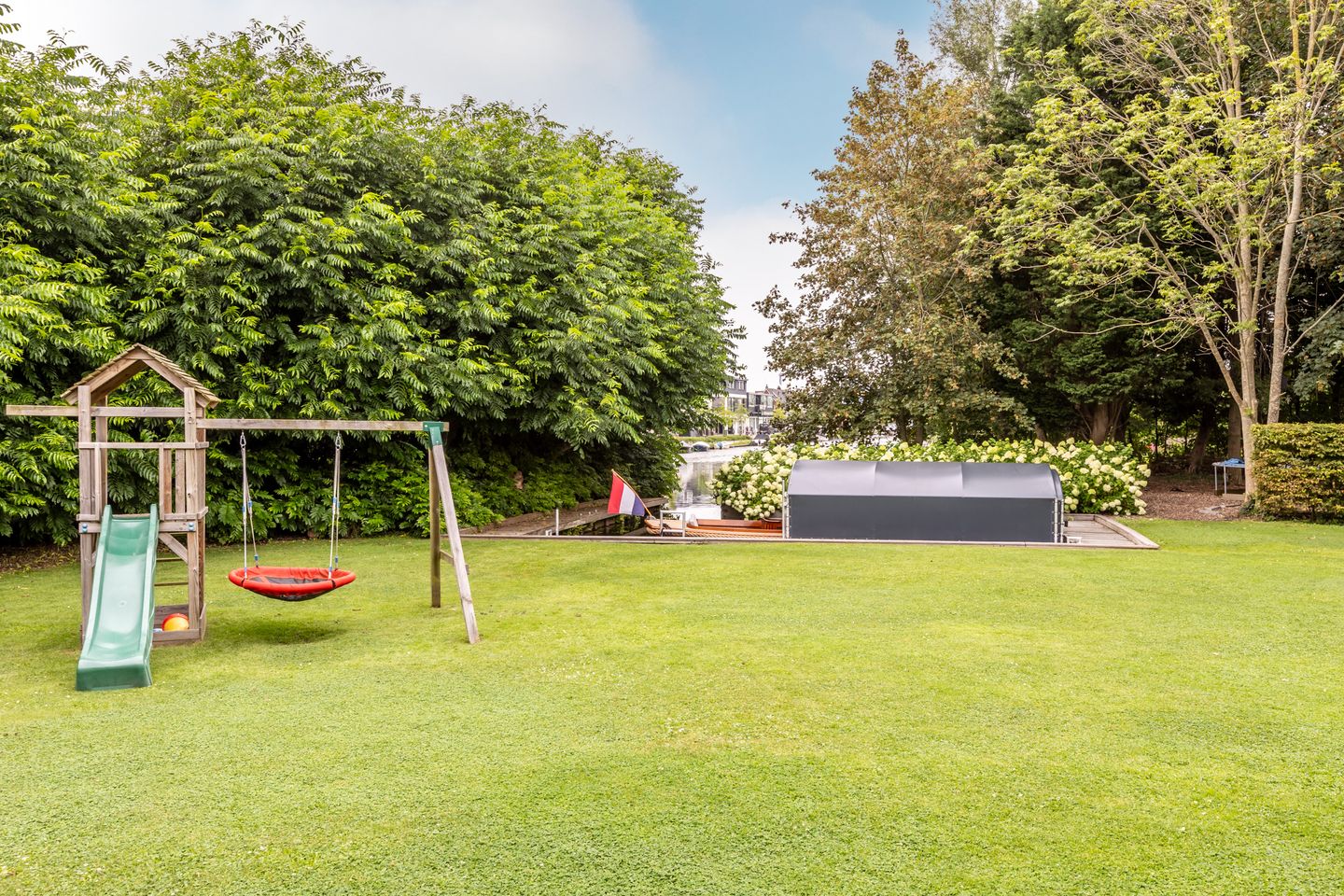 Foto 65 van 's-Gravenbroekseweg 1