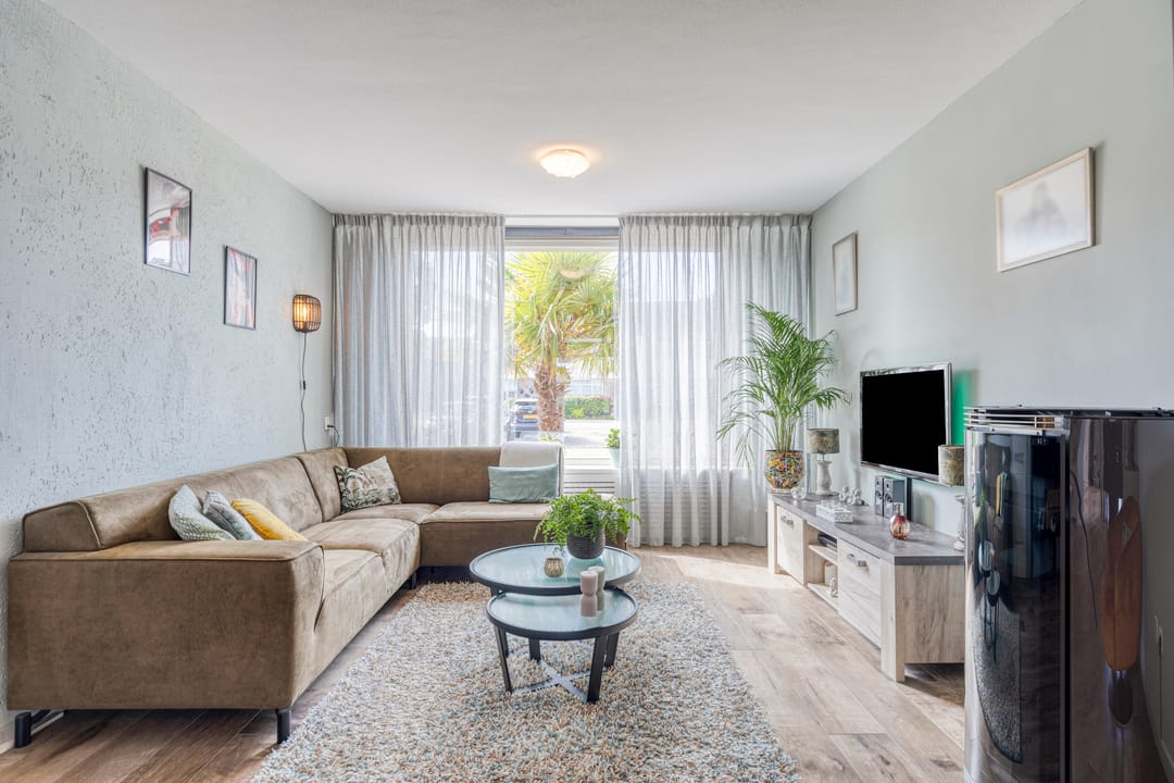 Photo 2 of Paauwenburgweg 121