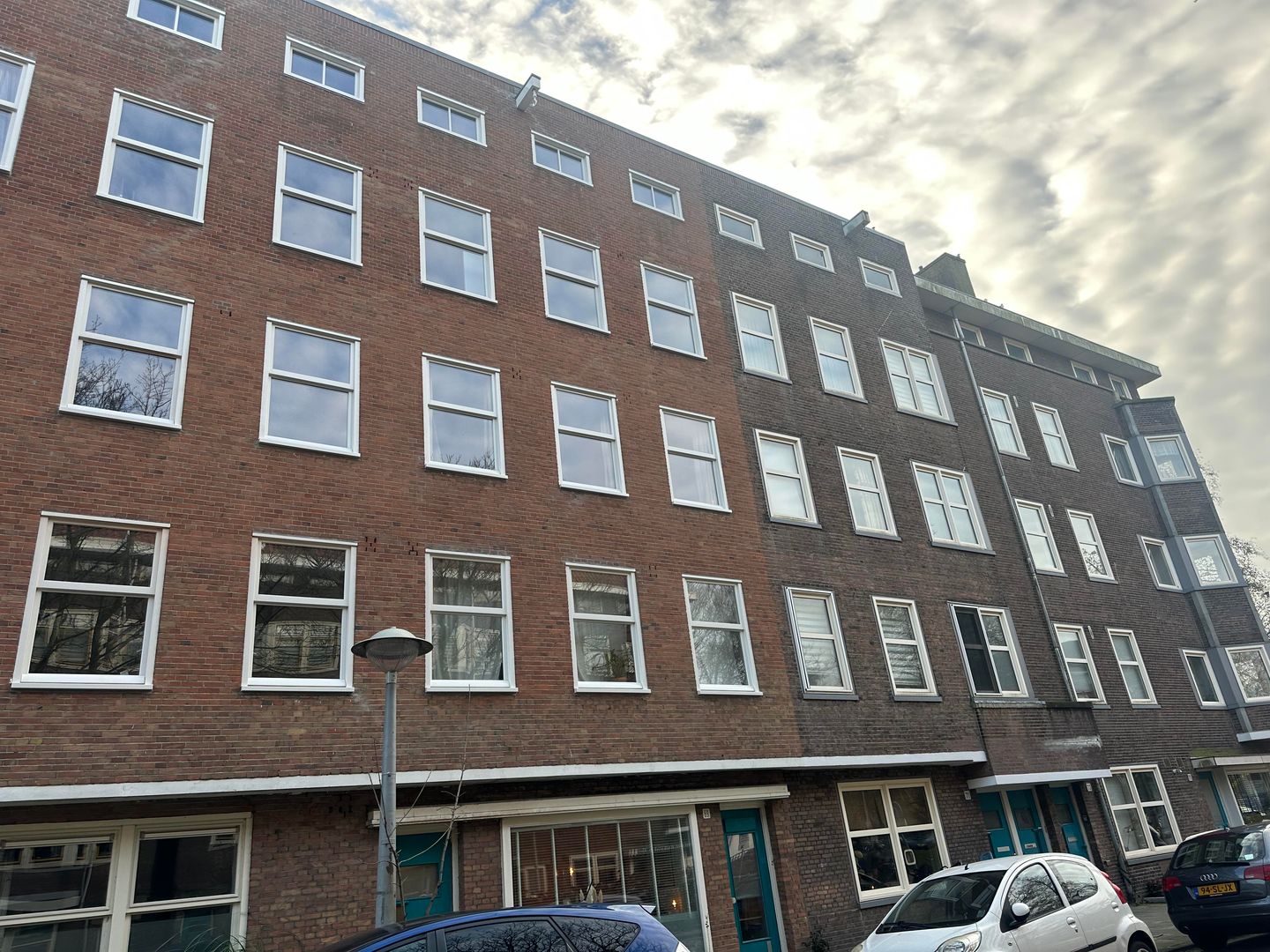 Photo 1 of Pieter van der Doesstraat 67-3