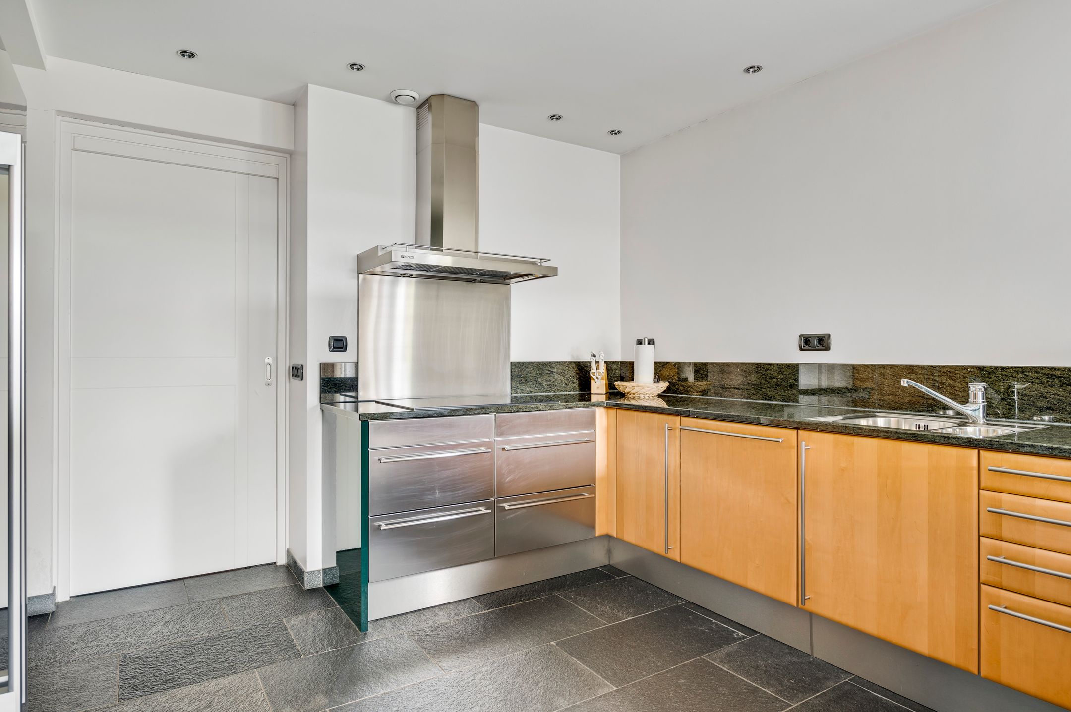 Photo 27 of Hoogstraat 38