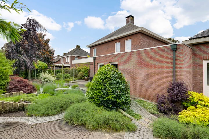 Photo 32 of Hoogstraat 38