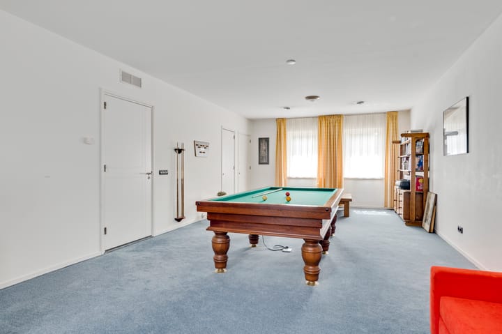 Photo 48 of Hoogstraat 38