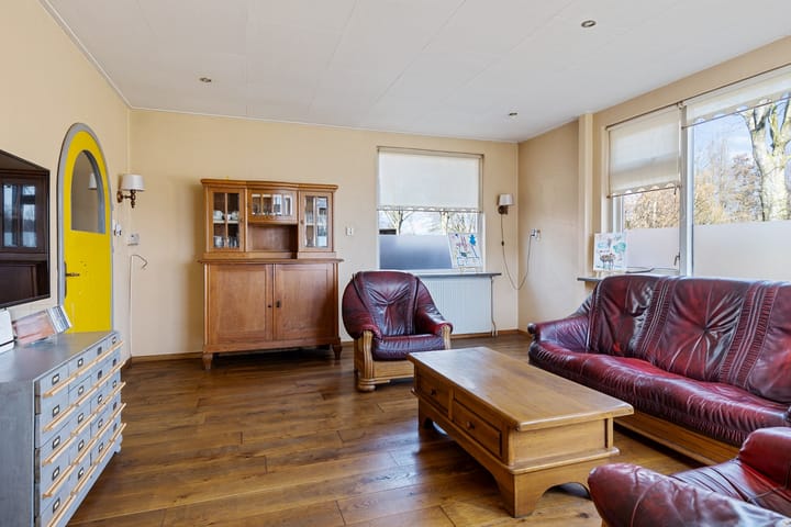 Foto 10 van Spoorsingel 14