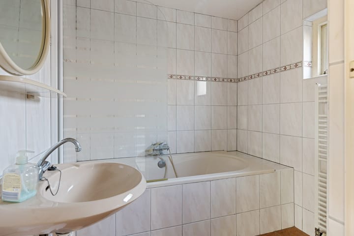 Foto 17 van Spoorsingel 14